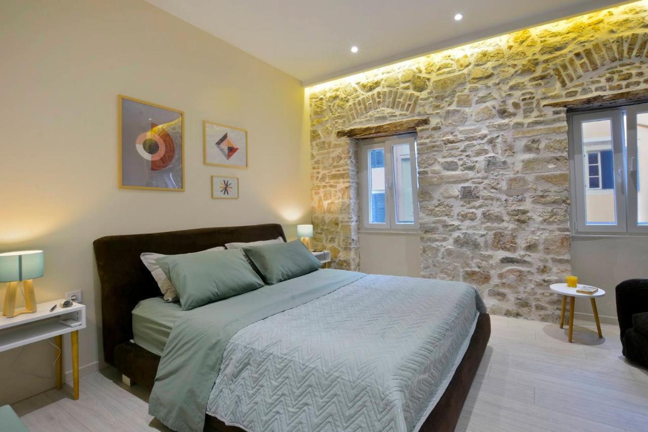 Beau Maison Apartment